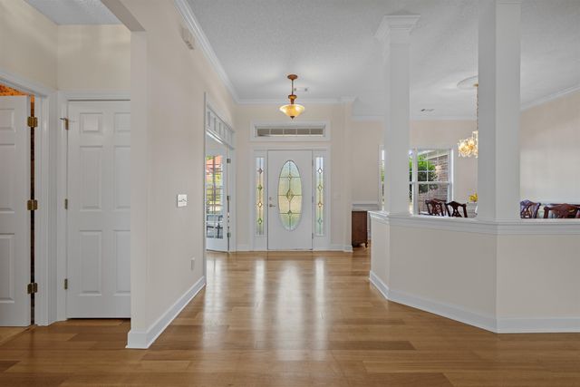 457 Spring Lake Dr., Myrtle Beach, SC 29579