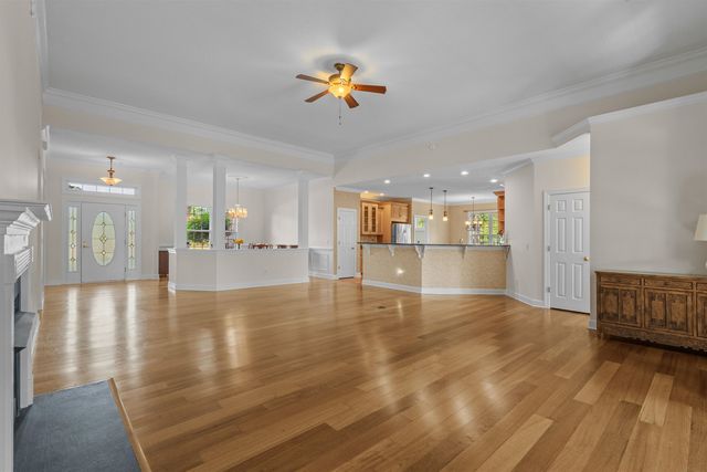 457 Spring Lake Dr., Myrtle Beach, SC 29579