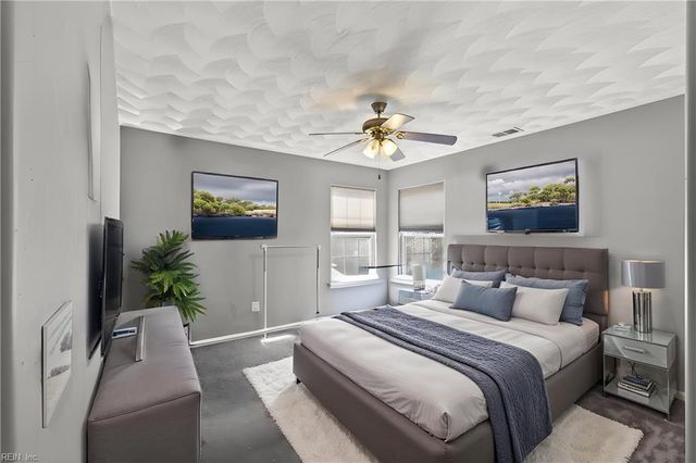 1004 Boundary DR, Suffolk, VA 23434