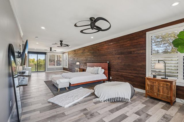 323 E Palm Street, Fresno, TX 77545