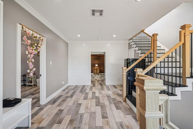 323 E Palm Street, Fresno, TX 77545