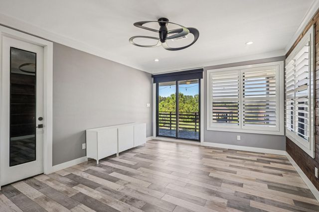 323 E Palm Street, Fresno, TX 77545