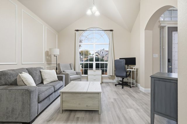 2122 TRICKLING CREEK Drive, Garland, TX 75041