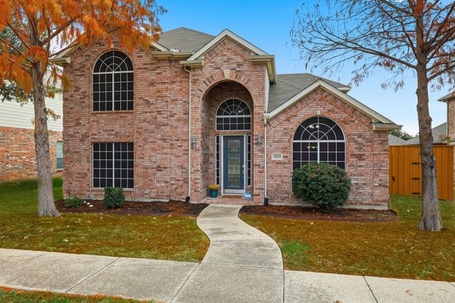 2122 TRICKLING CREEK Drive, Garland, TX 75041