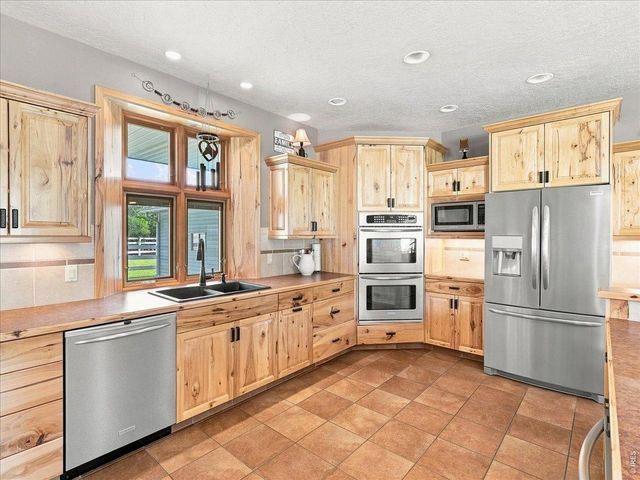 2231 17th Ave, Greeley, CO 80631