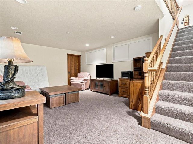 2231 17th Ave, Greeley, CO 80631