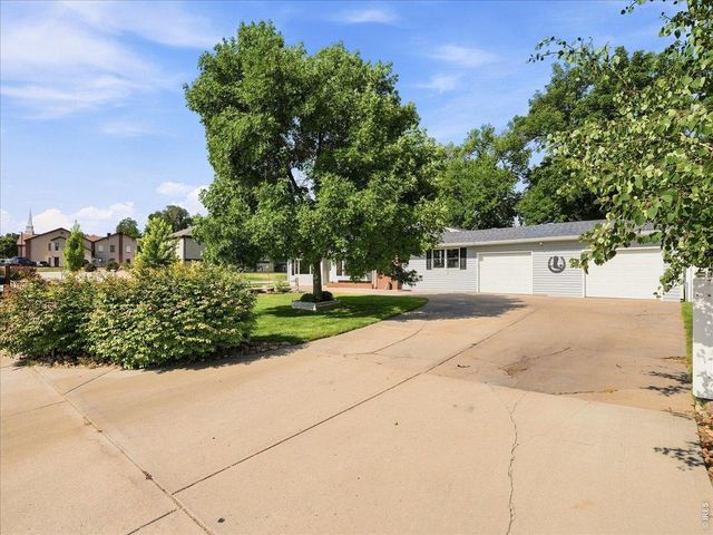 2231 17th Ave, Greeley, CO 80631