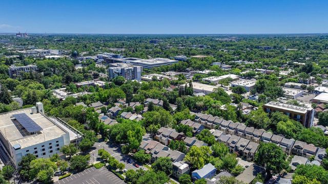1229 P St, Sacramento, CA 95814