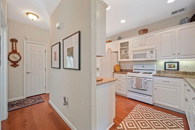 1229 P St, Sacramento, CA 95814