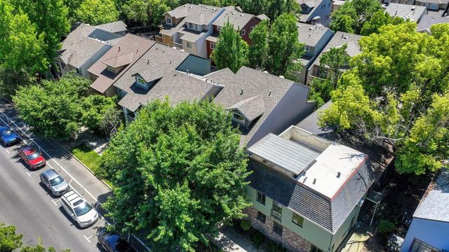 1229 P St, Sacramento, CA 95814