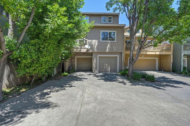 1229 P St, Sacramento, CA 95814