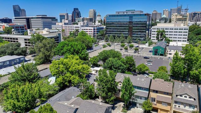 1229 P St, Sacramento, CA 95814