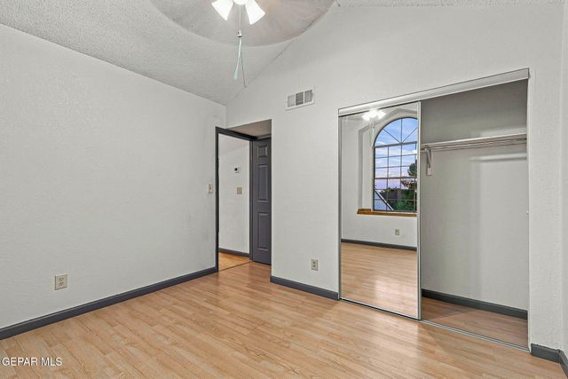 7420 LAKEHURST Road, El Paso, TX 79912