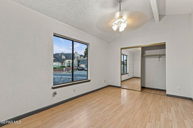 7420 LAKEHURST Road, El Paso, TX 79912