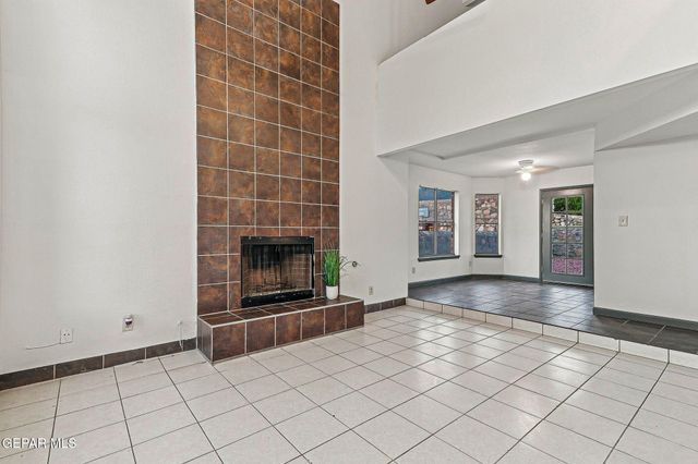 7420 LAKEHURST Road, El Paso, TX 79912