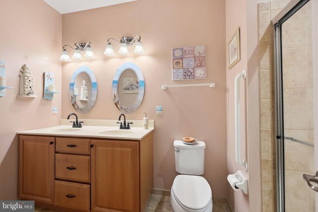 59 BOWMAN DR, Feasterville Trevose, PA 19053