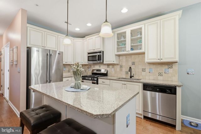 59 BOWMAN DR, Feasterville Trevose, PA 19053