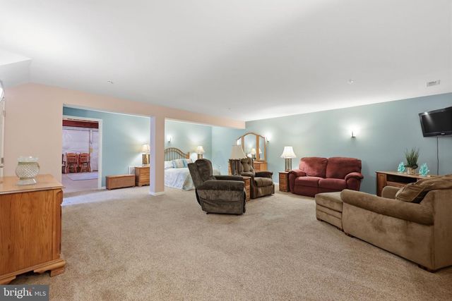 59 BOWMAN DR, Feasterville Trevose, PA 19053