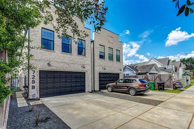 728 E 14th Street B, Houston, TX 77008