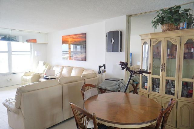 303 N Riverside Drive PH-4, Pompano Beach, FL 33062