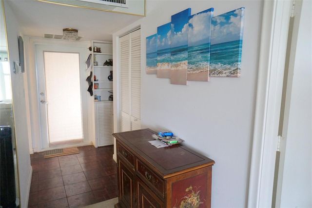 303 N Riverside Drive PH-4, Pompano Beach, FL 33062
