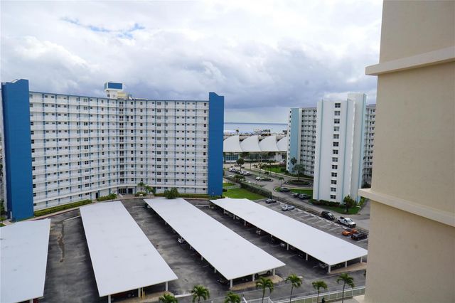 303 N Riverside Drive PH-4, Pompano Beach, FL 33062