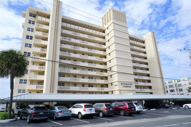 303 N Riverside Drive PH-4, Pompano Beach, FL 33062