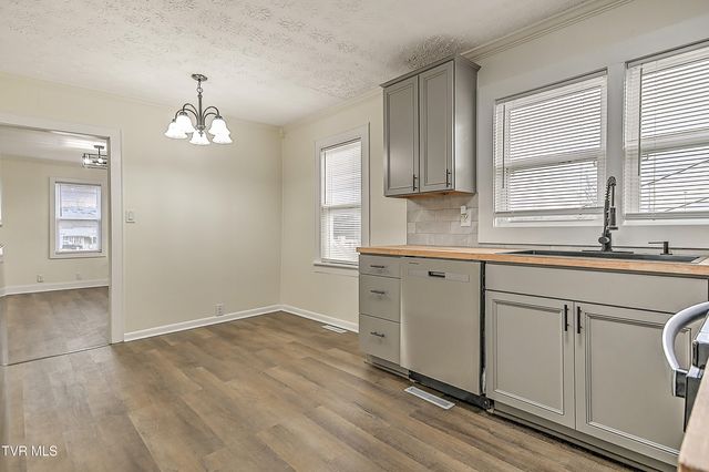 612 Union Hill Street, Kingsport, TN 37660