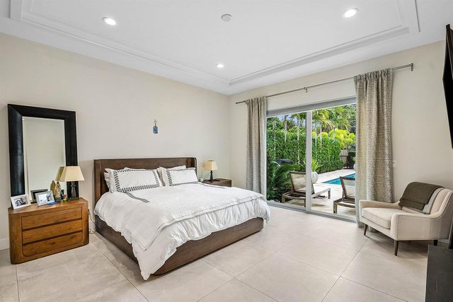 217 Gulfstream Boulevard, Boynton Beach, FL 33435