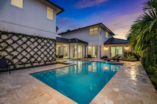 217 Gulfstream Boulevard, Boynton Beach, FL 33435