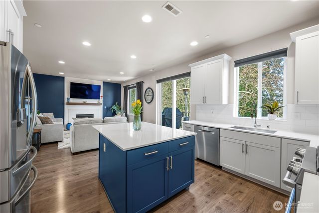 7004 82nd Drive NE, Marysville, WA 98270