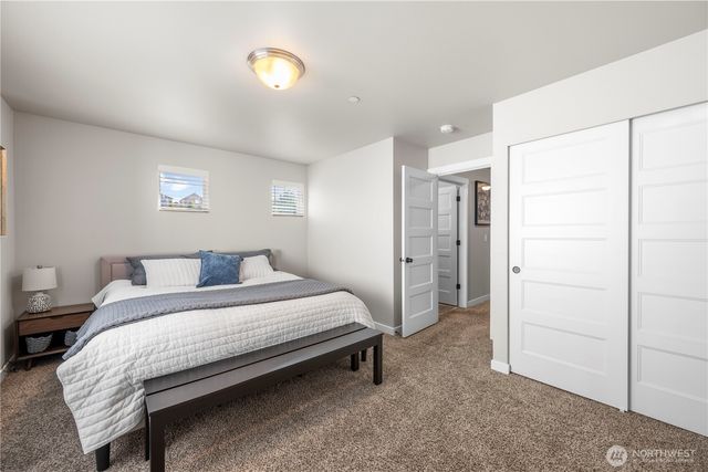 7004 82nd Drive NE, Marysville, WA 98270