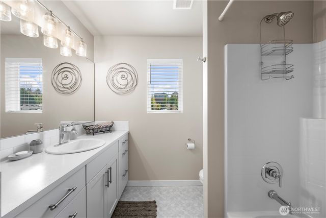 7004 82nd Drive NE, Marysville, WA 98270