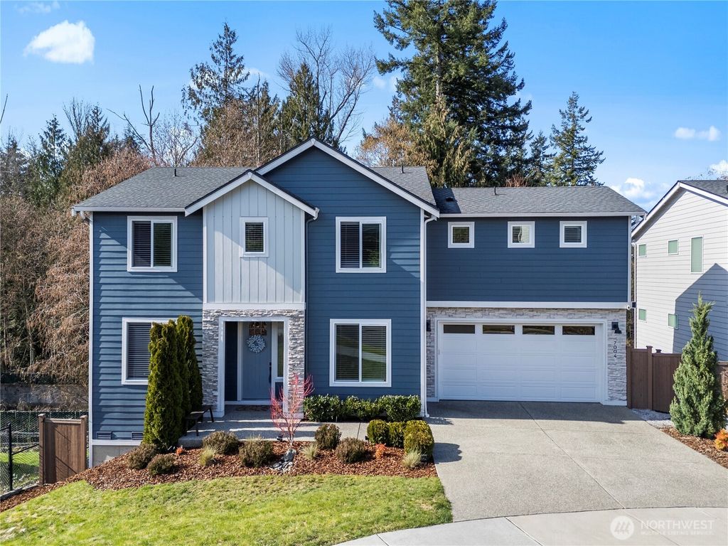 7004 82nd Drive NE, Marysville, WA 98270