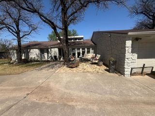 1925 Bunting Court, Edmond, OK 73034