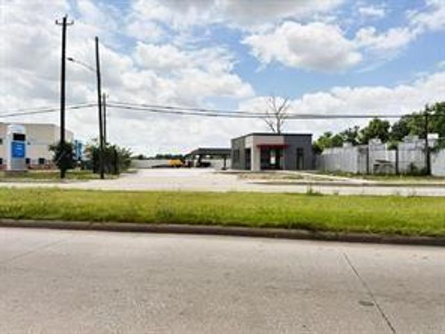 1908 Little York Road, Houston, TX 77093