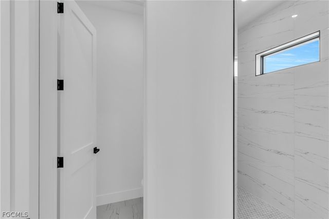 3817 NW 40th ST, Cape Coral, FL 33993