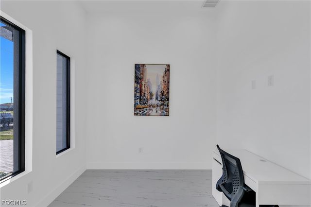 3817 NW 40th ST, Cape Coral, FL 33993