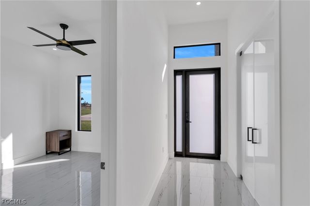 3817 NW 40th ST, Cape Coral, FL 33993