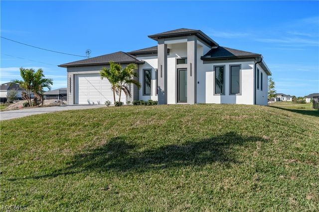 3817 NW 40th ST, Cape Coral, FL 33993