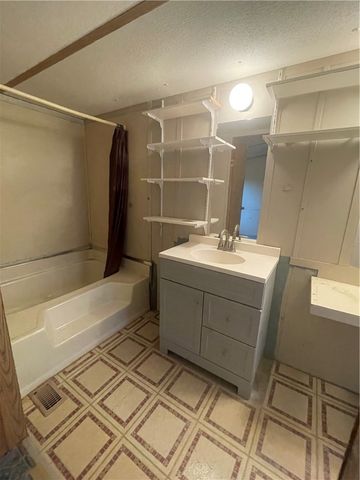 112 Pleasant Hill Court, Central, SC 29630