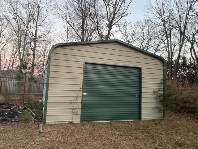 112 Pleasant Hill Court, Central, SC 29630