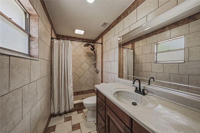 37634 HIDDEN PARK COURT, Dade City, FL 33525