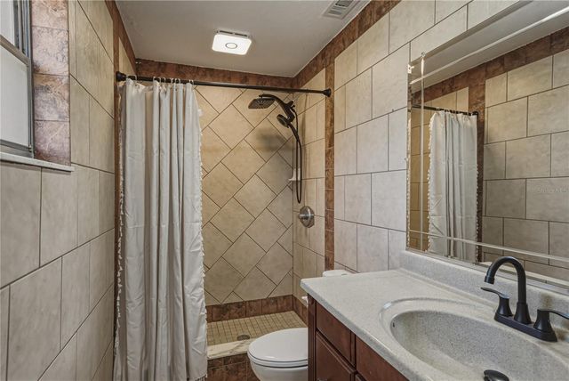 37634 HIDDEN PARK COURT, Dade City, FL 33525