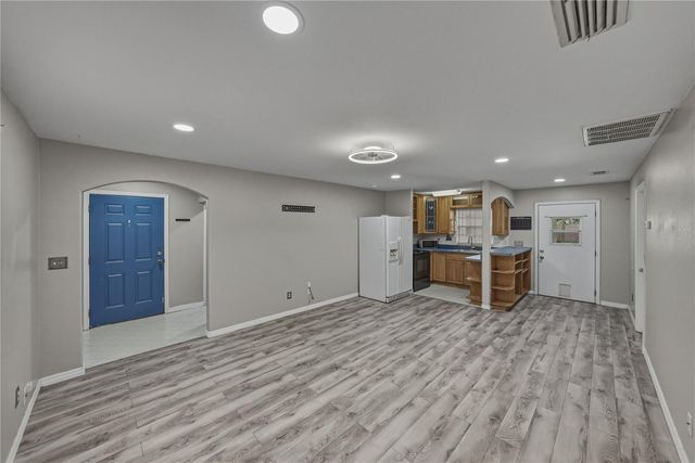 37634 HIDDEN PARK COURT, Dade City, FL 33525