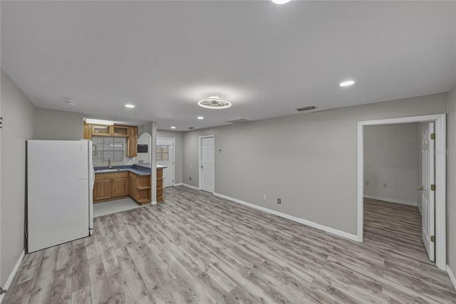 37634 HIDDEN PARK COURT, Dade City, FL 33525