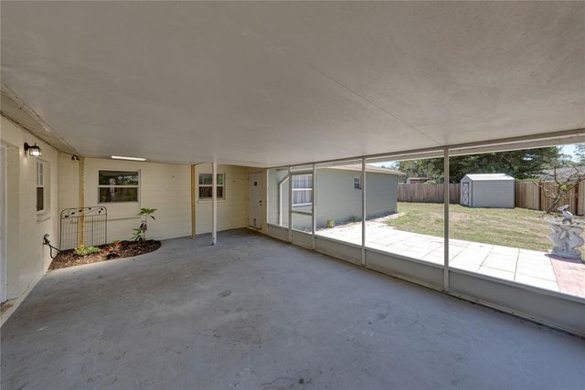 37634 HIDDEN PARK COURT, Dade City, FL 33525