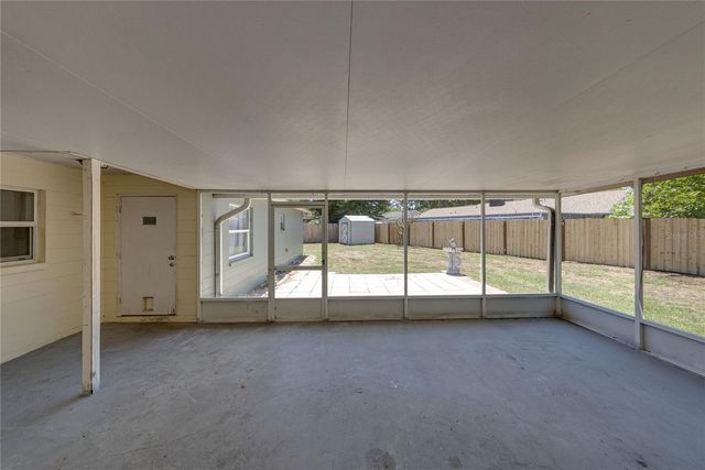 37634 HIDDEN PARK COURT, Dade City, FL 33525