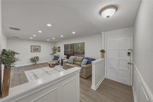 37634 HIDDEN PARK COURT, Dade City, FL 33525