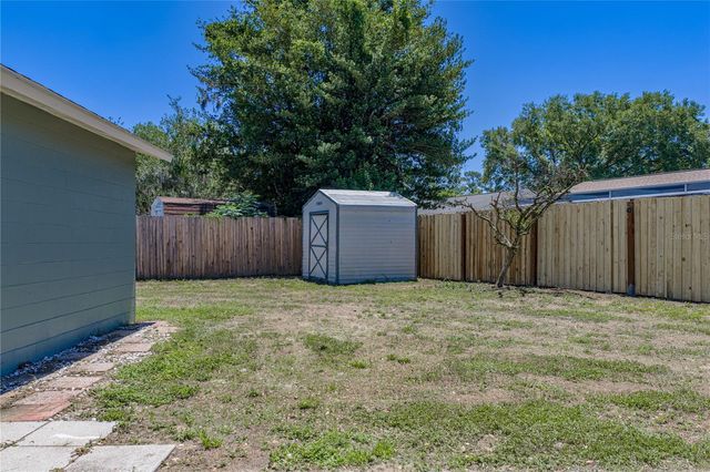 37634 HIDDEN PARK COURT, Dade City, FL 33525